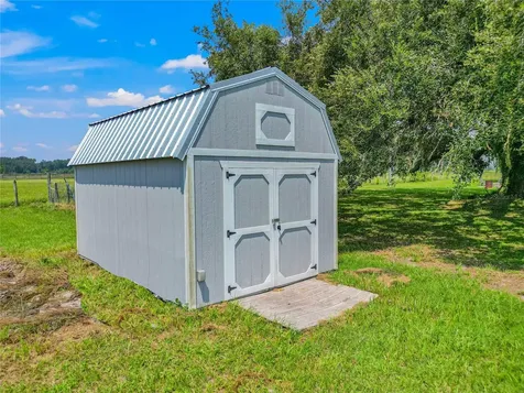 3422 Sr 471 Sumterville FL 33585