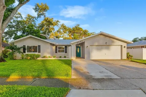 6450 Woodland Boulevard N Pinellas Park FL 33781