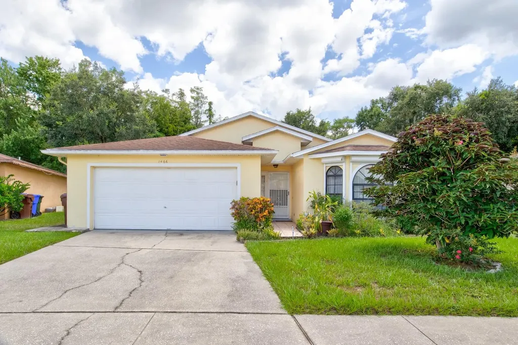 1466 Londra Lane Kissimmee FL 34744
