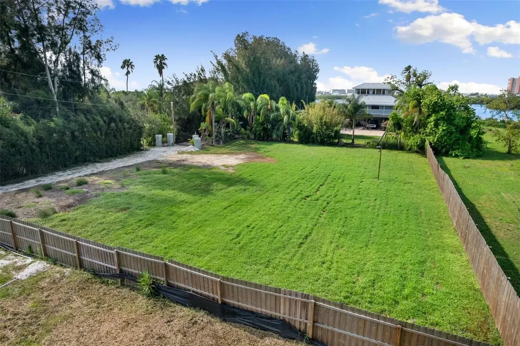 74TH Avenue N Seminole FL 33776