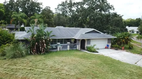 13721 Westshire Drive Tampa FL 33618