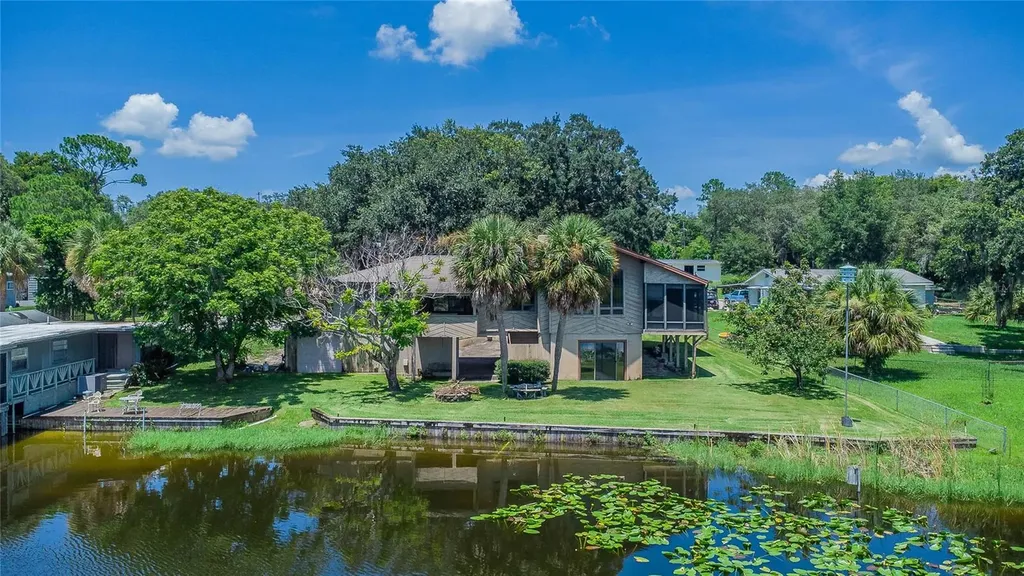 510 Brooks Court Polk City FL 33868