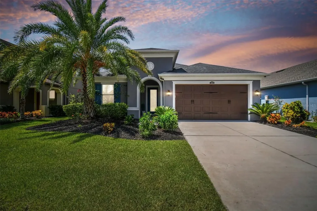 28874 Revaro Lane Wesley Chapel FL 33543