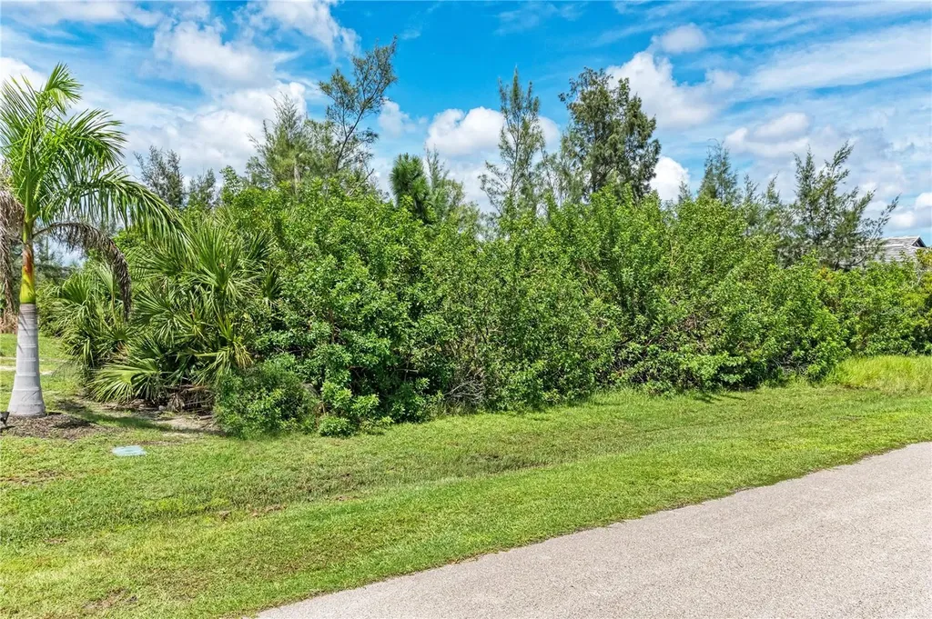 15068 Chinook Way Port Charlotte FL 33981