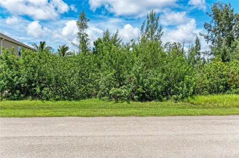 15068 Chinook Way Port Charlotte FL 33981