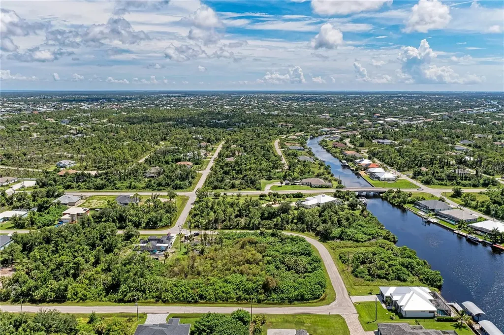 14291 Maidstone Avenue Port Charlotte FL 33981