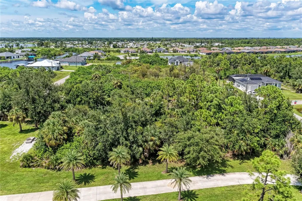 14291 Maidstone Avenue Port Charlotte FL 33981