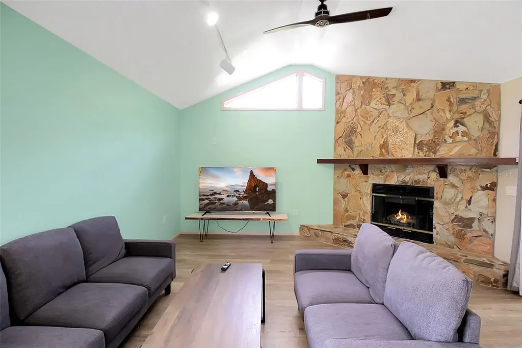 4003 Bayside Court Bradenton FL 34210