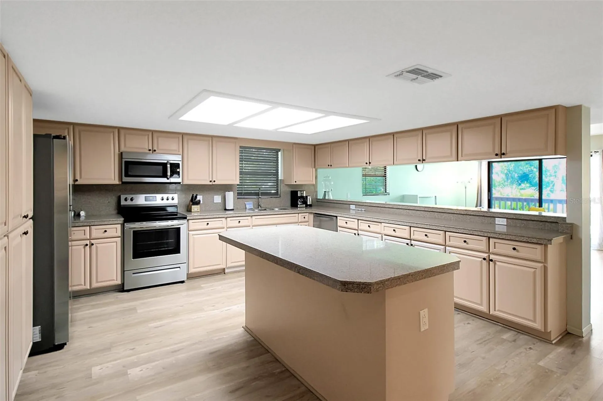 4003 Bayside Court Bradenton FL 34210