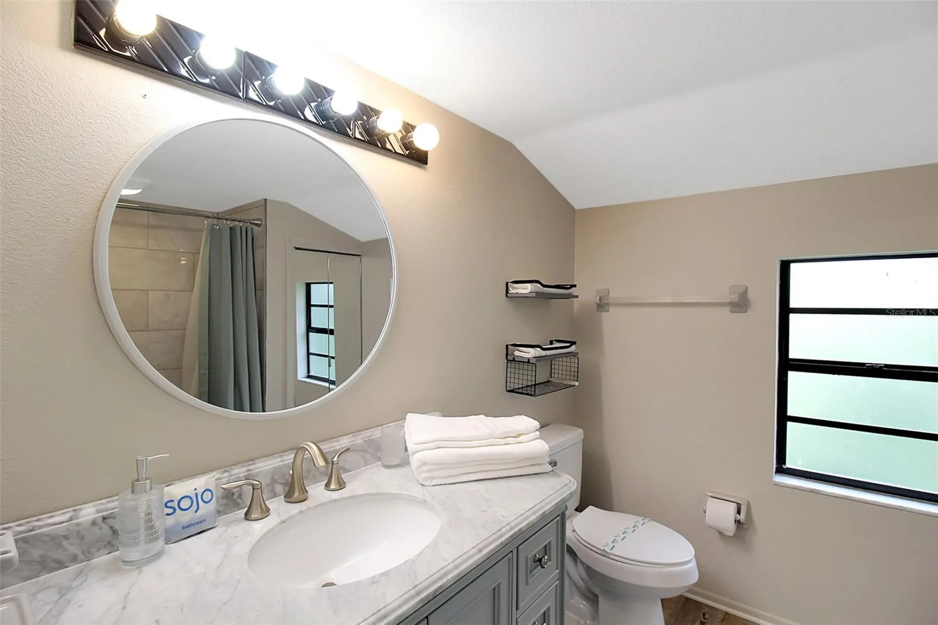 4003 Bayside Court Bradenton FL 34210