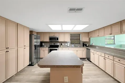 4003 Bayside Court Bradenton FL 34210