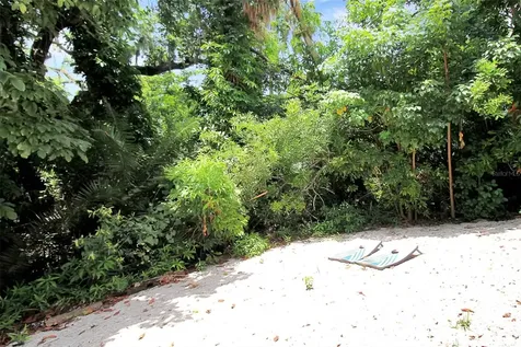 4003 Bayside Court Bradenton FL 34210