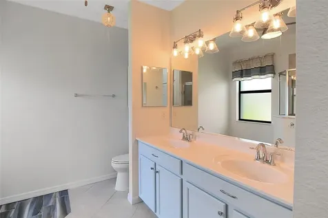 20230 Tesoro Drive Venice FL 34293
