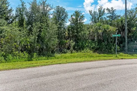 14284 Humbold Road Port Charlotte FL 33981