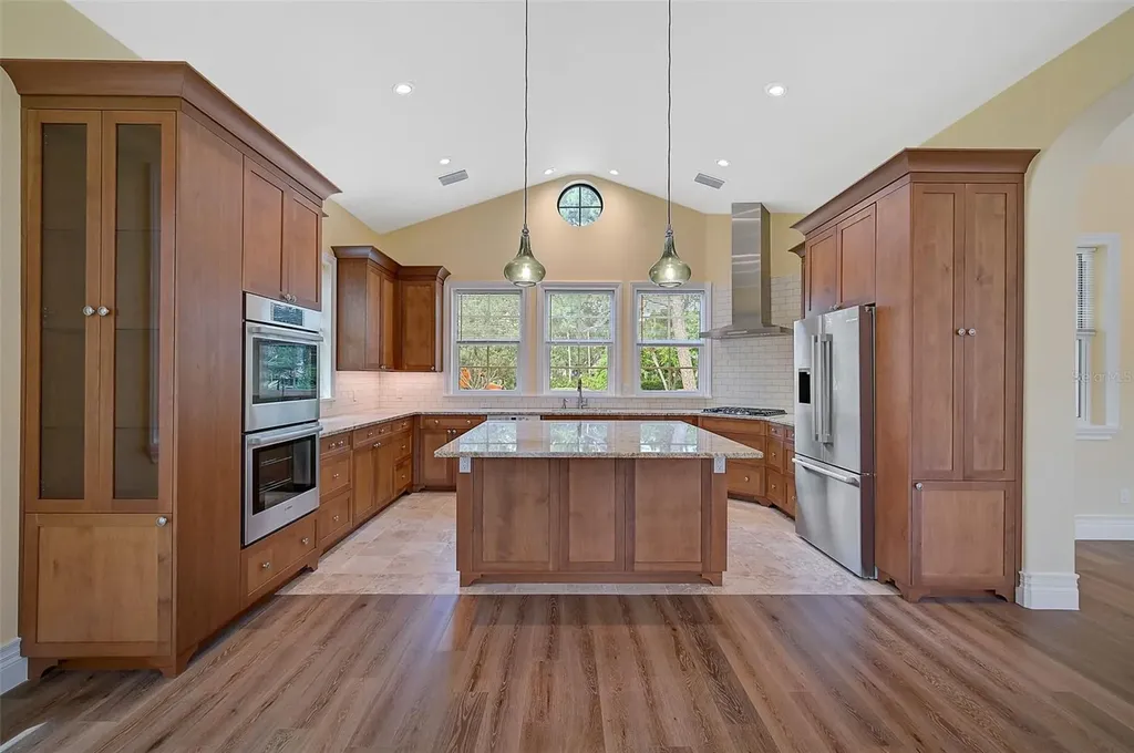 360 N Point Road Osprey FL 34229