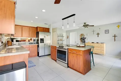 6304 Fernbrook Court Orlando FL 32822