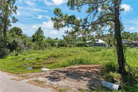 8185 Dafoe Street Port Charlotte FL 33981