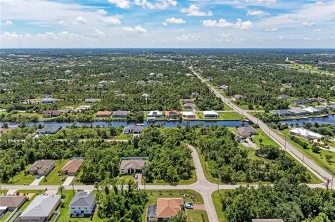8185 Dafoe Street Port Charlotte FL 33981