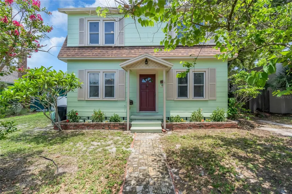 2843 12th Avenue N St Petersburg FL 33713