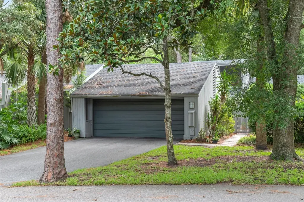 305 Fox Squirrel Lane Longwood FL 32779