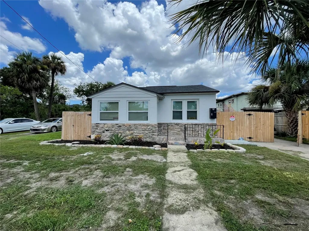 1029 W Gore Street Orlando FL 32805