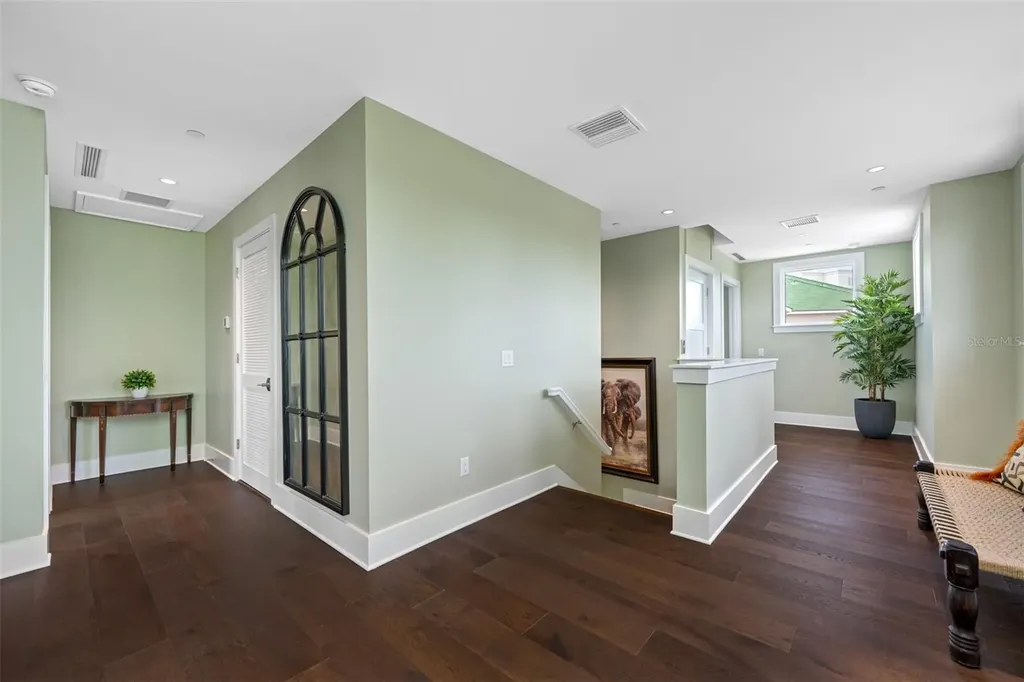 6 Hibiscus Lane Belleair FL 33756