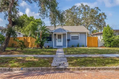 6382 3rd Avenue S St Petersburg FL 33707