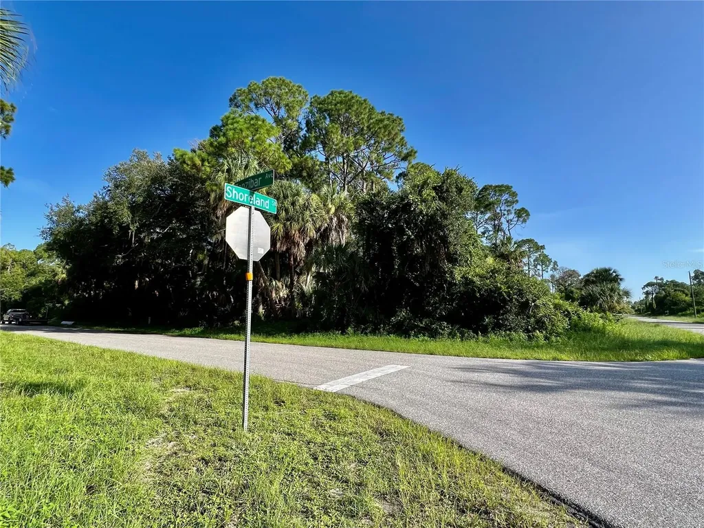 105 Shoreland Street Port Charlotte FL 33954