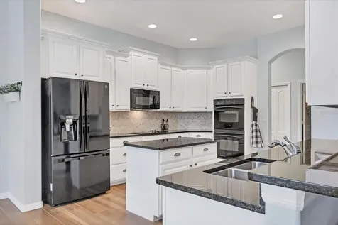 5275 Royal Poinciana Way North Port FL 34291