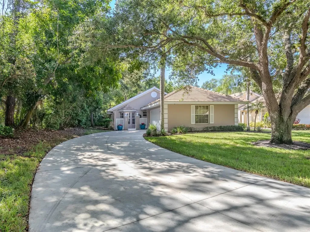 572 Clubside Circle Venice FL 34293