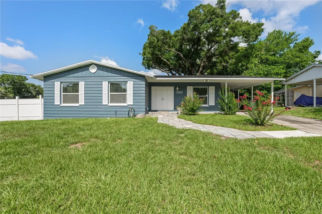 7322 Egypt Lake Drive Tampa FL 33614