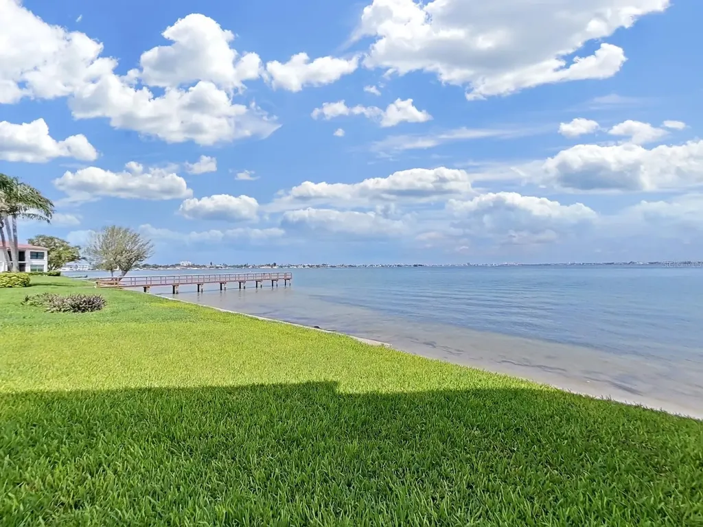 6177 Sun Boulevard St Petersburg FL 33715