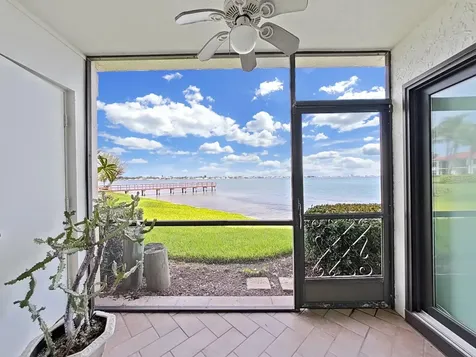 6177 Sun Boulevard St Petersburg FL 33715