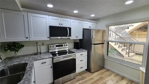 6177 Sun Boulevard St Petersburg FL 33715
