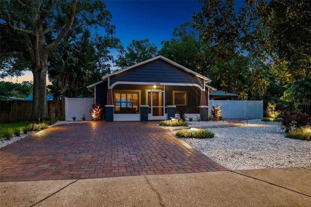 804 W River Heights Avenue Tampa FL 33603