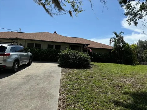 621 Palomino Trail Englewood FL 34223