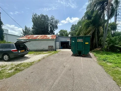 4320 W Pearl Avenue Tampa FL 33611