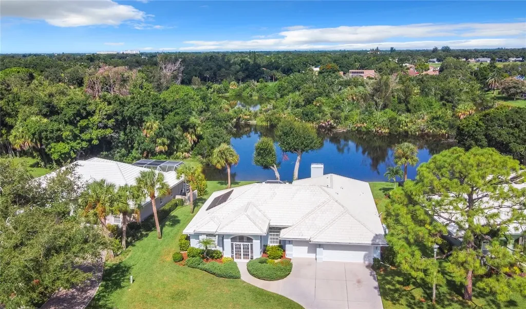 490 Lake Of The Woods Drive Venice FL 34293