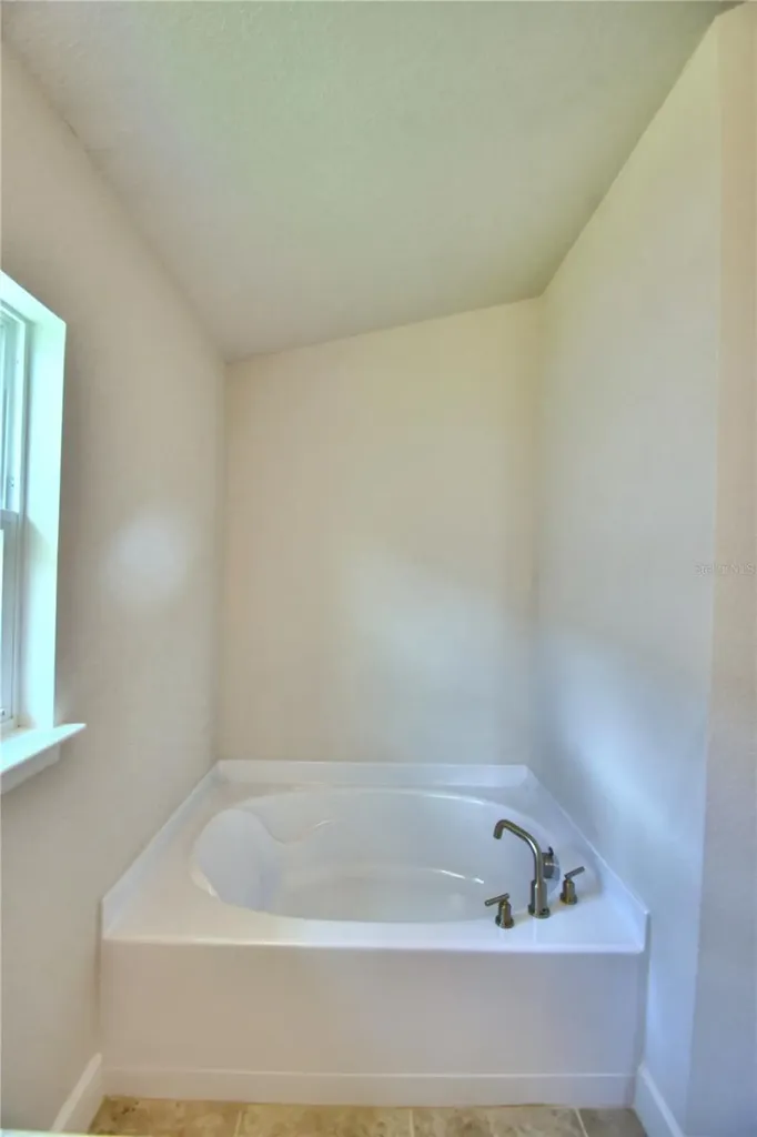 1222 Tagliamento Lane Haines City FL 33844