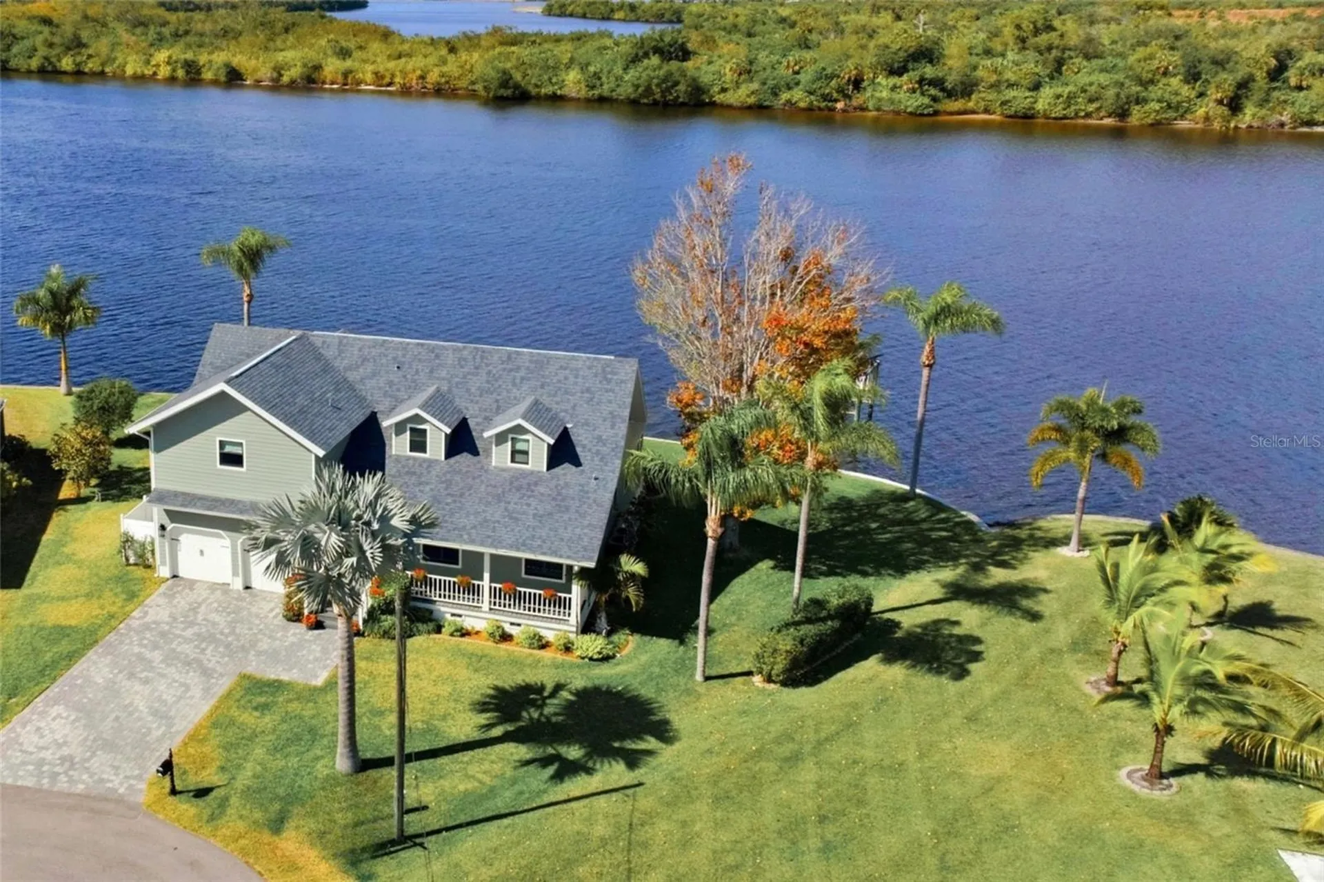 1943 Bahama Avenue Fort Myers FL 33905