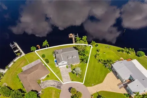 1943 Bahama Avenue Fort Myers FL 33905