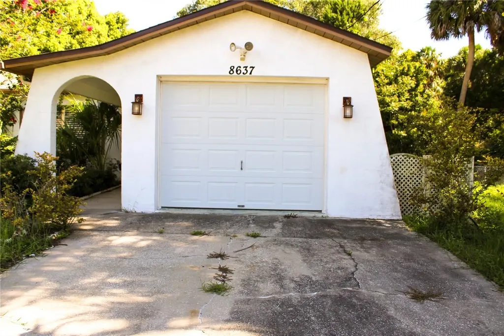 8637 Inwood Drive Hudson FL 34667