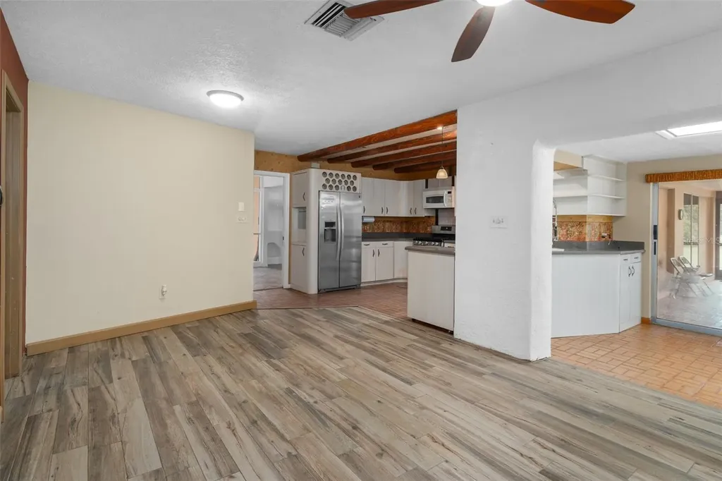 25 N Country Club Drive Crystal River FL 34429