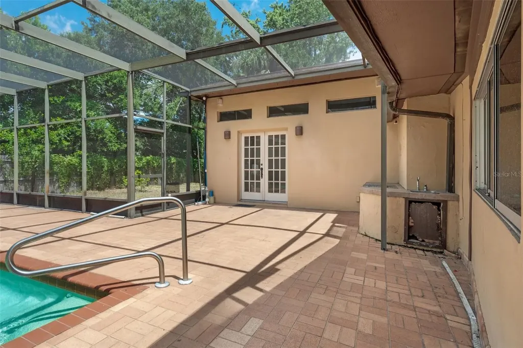 25 N Country Club Drive Crystal River FL 34429