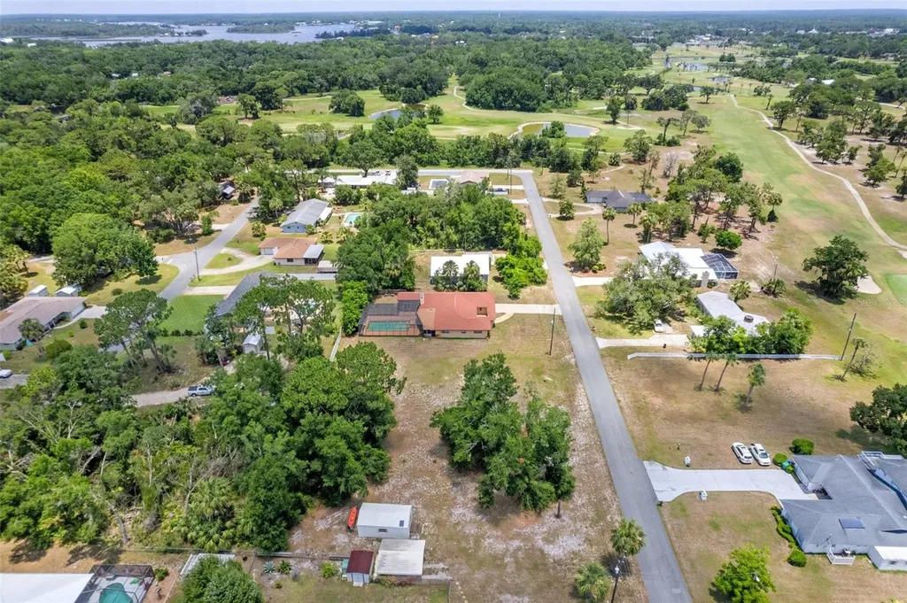 25 N Country Club Drive Crystal River FL 34429