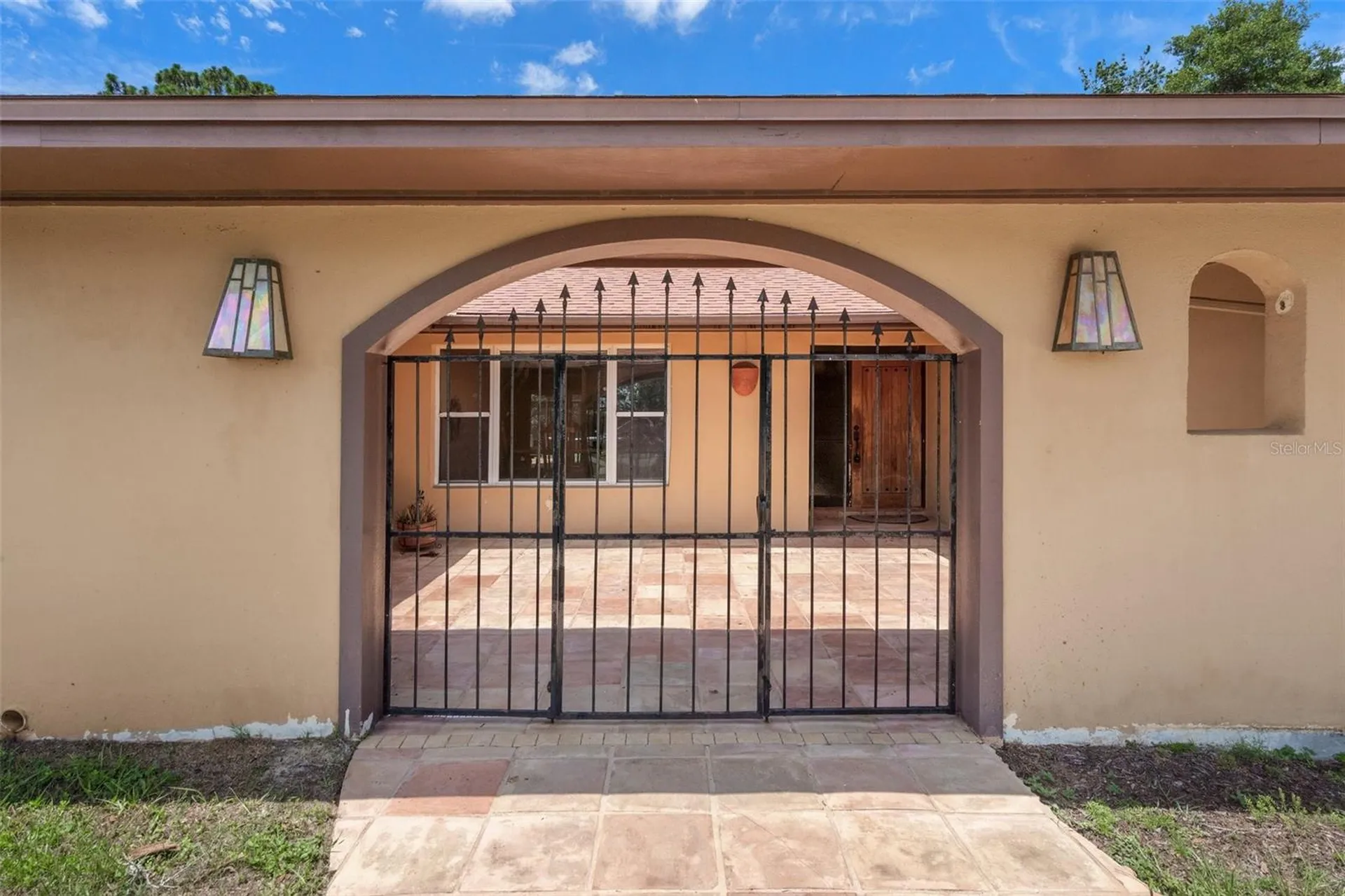 25 N Country Club Drive Crystal River FL 34429