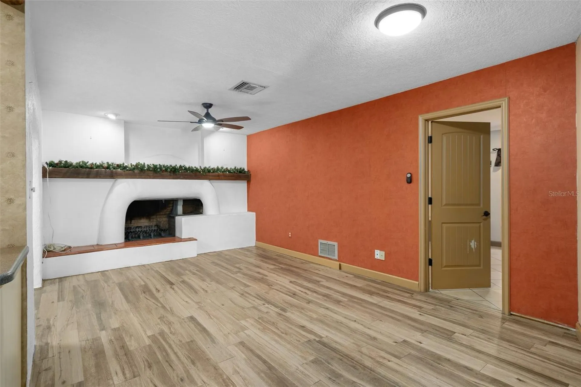 25 N Country Club Drive Crystal River FL 34429