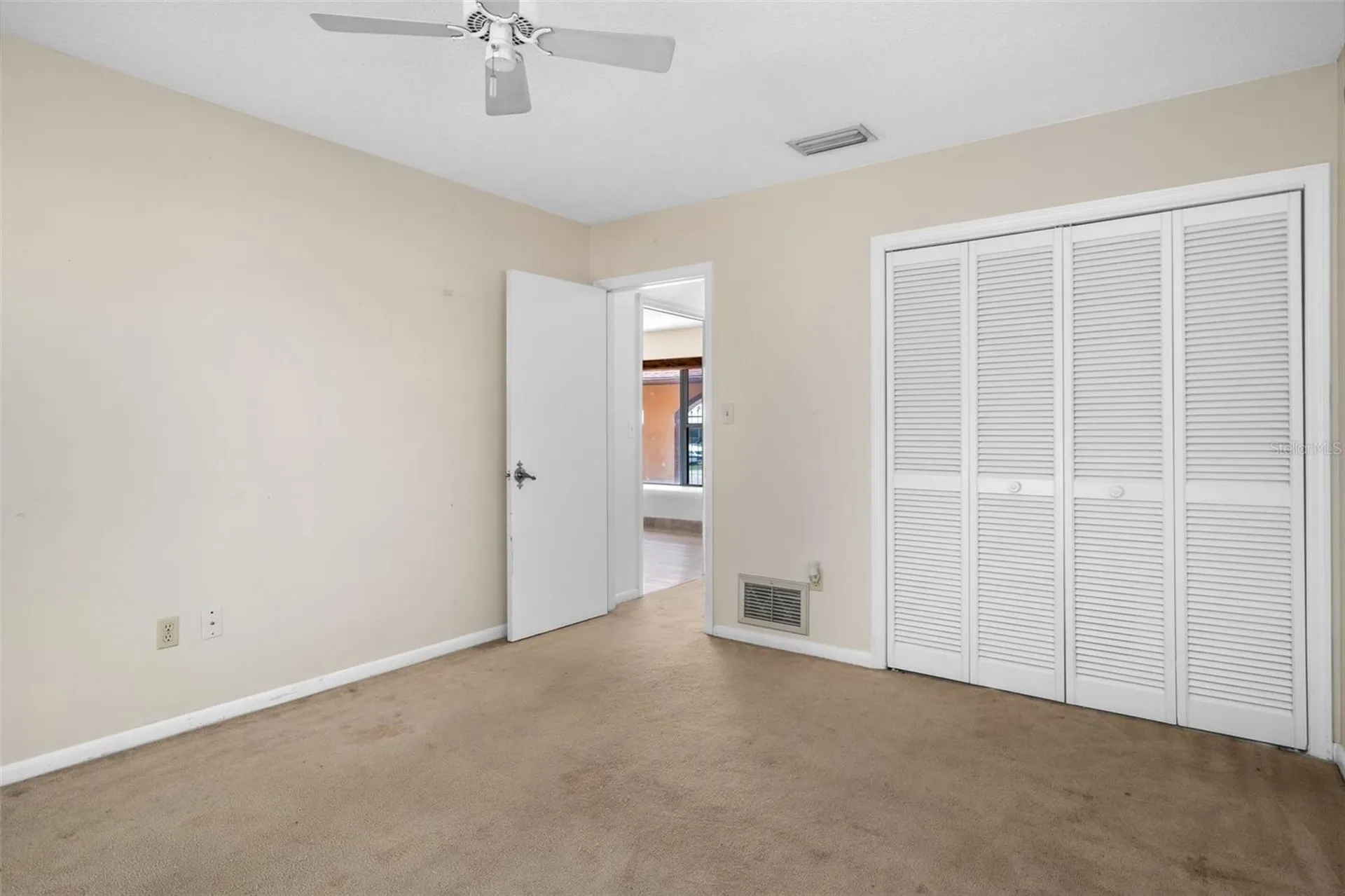 25 N Country Club Drive Crystal River FL 34429