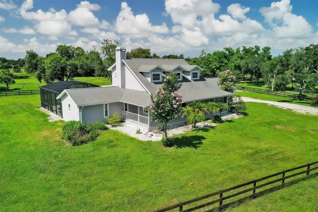 6874 Papago Road Sarasota FL 34241