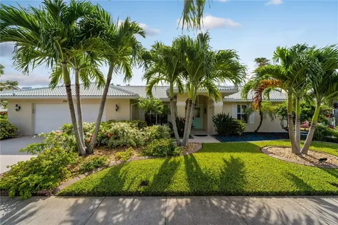355 Gladstone Boulevard Englewood FL 34223